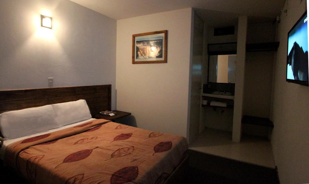 Hb Express Hotel Tlaxcala Room photo